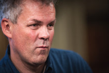 Lade das Bild in den Galerie-Viewer, LIVING - Jan Gunnar Hoff