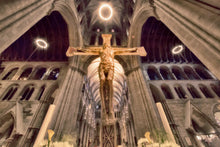 Lade das Bild in den Galerie-Viewer, Out of Darkness - Nidaros domkor, Vivianne Sydnes