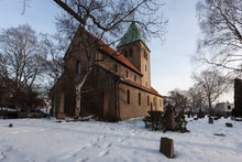 Last inn bildet i gallerivisningen, Hymn to the Virgin - Schola Cantorum, Tone Bianca Sparre Dahl

