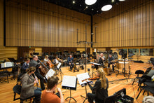 Last inn bildet i gallerivisningen, Maja S.K. Ratkje: And sing ... — CIKADA Oslo Sinfonietta, Christian Eggen
