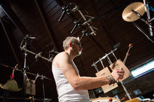 Last inn bildet i gallerivisningen, UTOPIAS — Radical Interpretations of Iconic Works for Percussion, Kjell Tore Innervik
